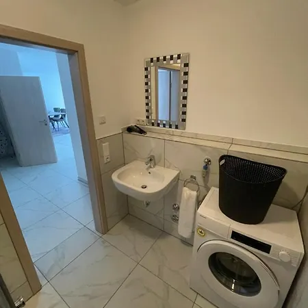 Ferienwohnung Piya 3 Lejlighed